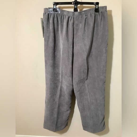 Alfred Dunner classic fit comfort waist petite corduroy pants grey NWT 16P - Picture 3 of 4
